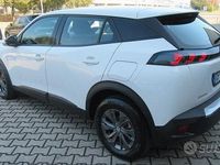 Usata Peugeot 2008 Active 110 CV (80 kW) 2022 Bianco SUV