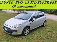 Usata Fiat Grande Punto 75 CV (55 kW) 2011 Argento Utilitaria