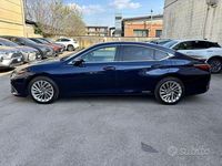 Usata Lexus ES300H Luxury Line 217 CV (159 kW) 2022 Blu Berlina