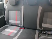 Usata Dacia Sandero Stepway 95 CV (69 kW) 2019 Blu Berlina