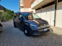 Usata VW Caddy 122 CV (89 kW) 2022 Grigio Monovolume