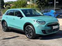 Usata Fiat 600 110 CV (80 kW) 2025 Azzurro SUV