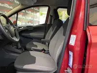 Usata Ford Tourneo Courier 75 CV (55 kW) 2014 Monovolume