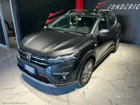 Usata Dacia Sandero Comfort 91 CV (66 kW) 2021 Grigio Berlina