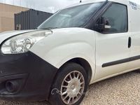 Usata Opel Combo 120 CV (88 kW) 2014 Monovolume