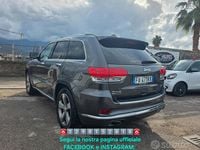 Usata Jeep Grand Cherokee Overland 250 CV (183 kW) 2015 Grigio SUV