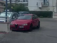 Usata Alfa Romeo 147 120 CV (88 kW) 2007 Rosso Utilitaria