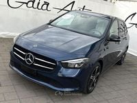 Usata Mercedes B250e 160 CV (117 kW) 2021 Blu Monovolume