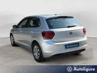Usata VW Polo Trendline 90 CV (66 kW) 2020 Grigio Utilitaria