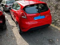 Usata Ford Fiesta 75 CV (55 kW) 2017 Rosso Utilitaria