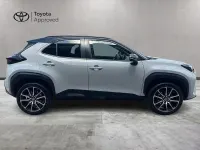 Usata Toyota Yaris Cross Sport 116 CV (85 kW) 2024 Grigio SUV