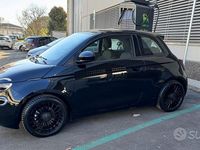 Usata Fiat 500e 86 kW (118 CV) 2023 Nero Utilitaria