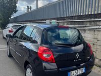 Usata Renault Clio II Dynamique 85 CV (62 kW) 2006 Nero Berlina