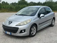Usata Peugeot 207 Sport 73 CV (53 kW) 2009 Grigio Berlina