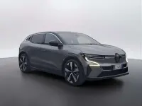 Begagnad Renault Megane E-Tech Techno 160 kW (218 HK) 2022 Grå Sedan
