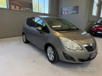 Usata Opel Meriva 95 CV (69 kW) 2012 Grigio Monovolume