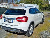 Usata Mercedes GLA200 136 CV (100 kW) 2014 Bianco SUV