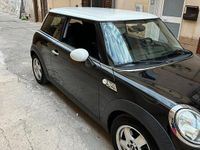 Usata Mini One D 90 CV (66 kW) 2012 Nero Utilitaria
