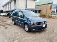 Usata VW Caddy Maxi 102 CV (75 kW) 2018 Blu Monovolume