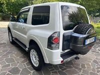 Usata Mitsubishi Pajero 190 CV (139 kW) 2018 Bianco SUV