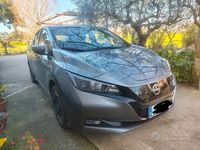 Usata Nissan Leaf 80 kW (109 CV) 2024 Grigio Utilitaria