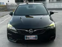 Usata Opel Astra Ultimate 122 CV (89 kW) 2020 Nero Berlina