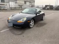 Usata Porsche 911 300 CV (220 kW) 1997 Bluazzurro