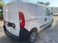Usata Fiat Doblò 120 CV (88 kW) 2021 Bianco Monovolume