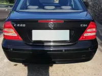 Usata Mercedes C220 125 CV (91 kW) 2004 Nero Berlina