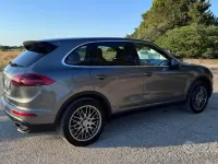 Usata Porsche Cayenne 250 CV (183 kW) 2015 Grigio SUV