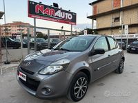 Usata Renault Clio II 100 CV (73 kW) 2010 Nero Berlina