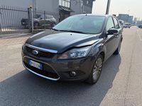 Usata Ford Focus 115 CV (84 kW) 2008 Grigio Berlina