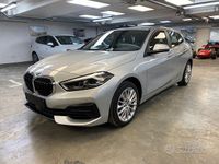 Usata BMW 118 Sport Line 140 CV (102 kW) 2020 Grigio Utilitaria