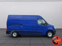 Usata Renault Master 135 CV (99 kW) 2022 Blu/azzurro Monovolume