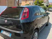 Usata Fiat Punto 65 CV (47 kW) 2006 Nero Utilitaria