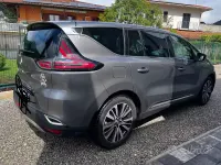 Käytetty Renault Espace Initiale 160 HP (117 kW) 2016 Harmaa Tila-auto