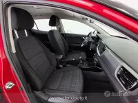 Usata Kia Stonic Style 116 CV (85 kW) 2020 Rosso SUV