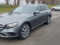 Gebraucht Mercedes E220 All-Terrain 194 PS (142 kW) 2019 Grau Kombi
