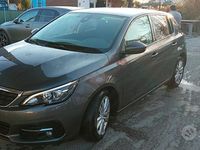 Usata Peugeot 308 130 CV (95 kW) 2020 Grigio Berlina