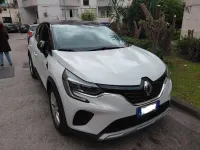 Usata Renault Captur Zen 94 CV (69 kW) 2022 Bianco SUV