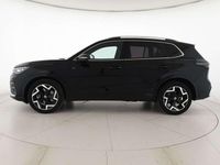 Usata VW Tiguan R-line Plus 150 CV (110 kW) 2025 Grenadill black metallizzato SUV