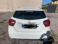 Usata Mercedes 200 136 CV (100 kW) 2017 Bianco Berlina