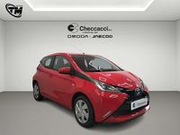 Usata Toyota Aygo X-play 69 CV (50 kW) 2015 Rosso Utilitaria