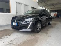 Usata Peugeot 208 75 CV (55 kW) 2022 Nero Utilitaria