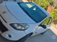 Usata Renault Clio III 75 CV (55 kW) 2011 Berlina