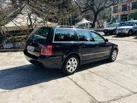 Usata VW Passat Executive 130 CV (95 kW) 2002 Nero Station wagon