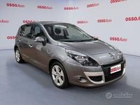 Usata Renault Scénic III 130 CV (95 kW) 2011 Grigio Monovolume