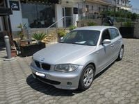 Usata BMW 118 122 CV (89 kW) 2005 Grigio Utilitaria