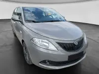Usata Lancia Ypsilon Silver 70 CV (51 kW) 2023 Grigio Utilitaria