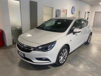 Usata Opel Astra Dynamic 110 CV (80 kW) 2019 Bianco Berlina